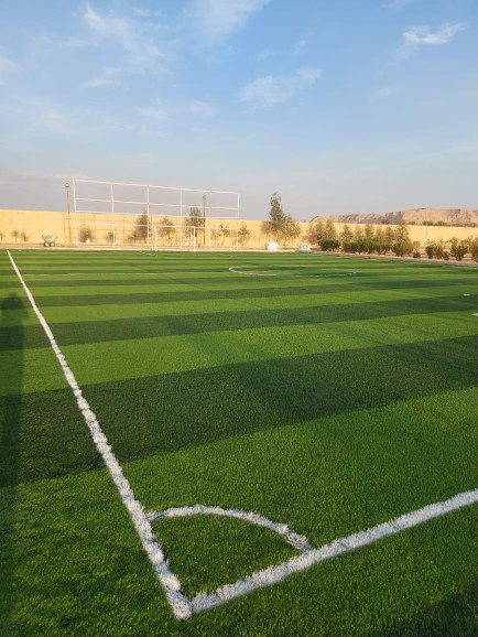 تصميم وتنفيذ الملاعب الرياضية بالرياض والدمام وجدة والخبر